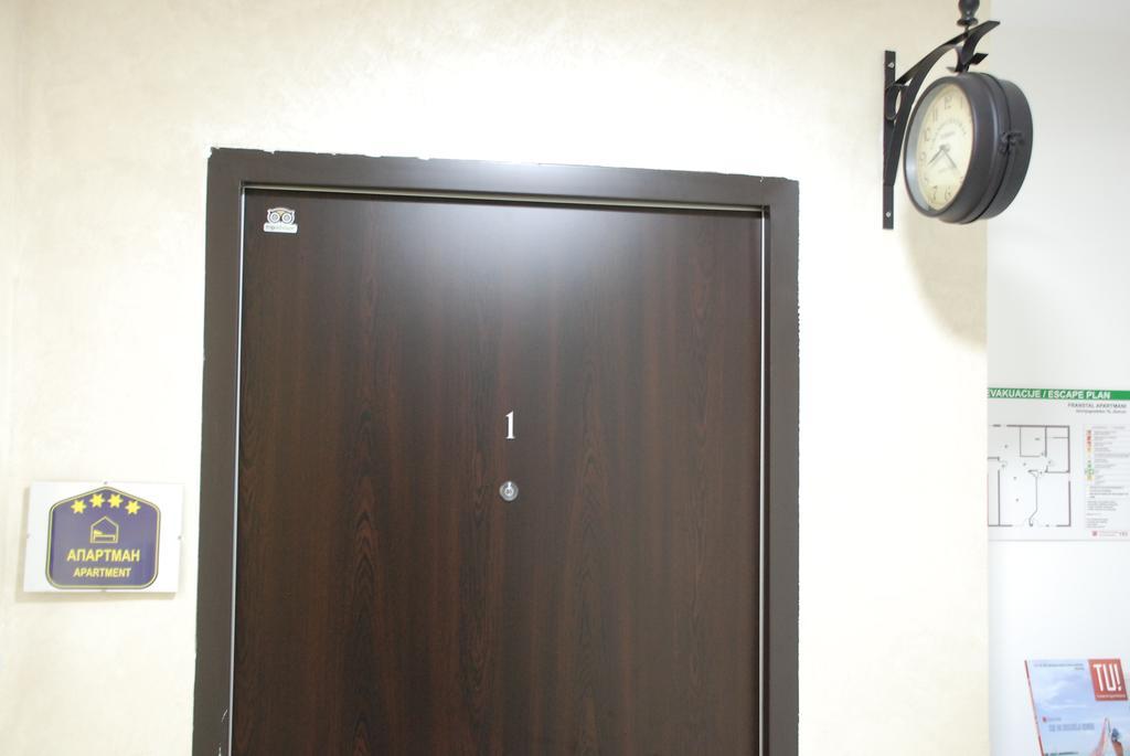 Franstal Apartments بلغراد الغرفة الصورة