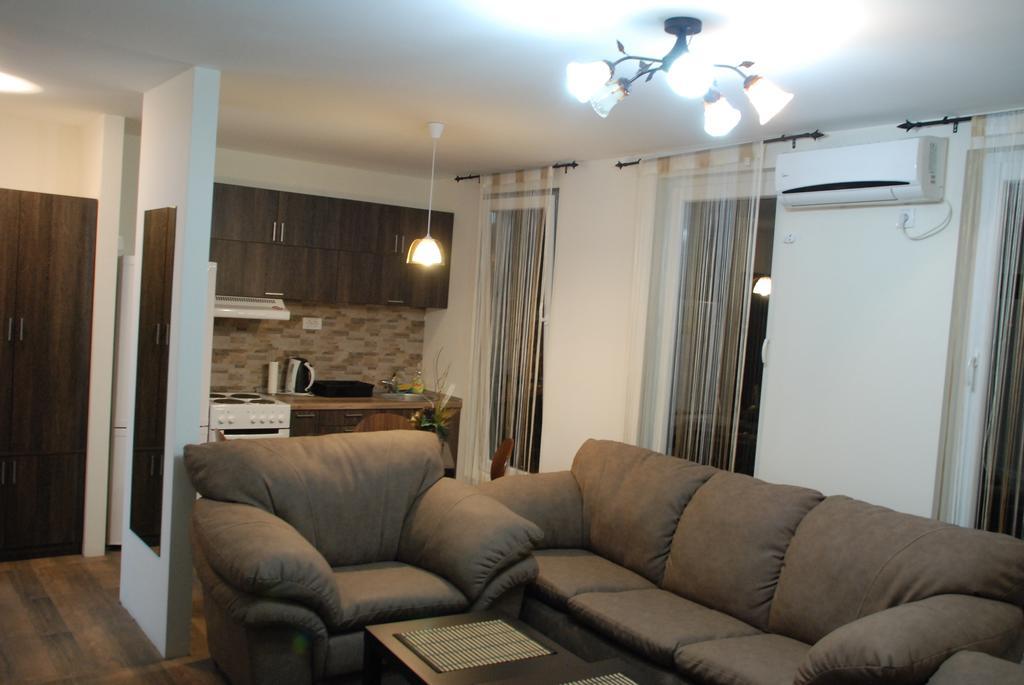 Franstal Apartments بلغراد الغرفة الصورة