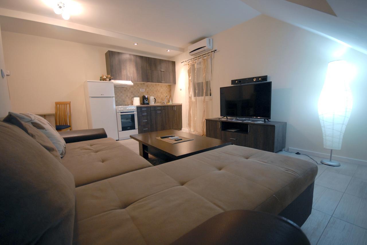 Franstal Apartments بلغراد المظهر الخارجي الصورة